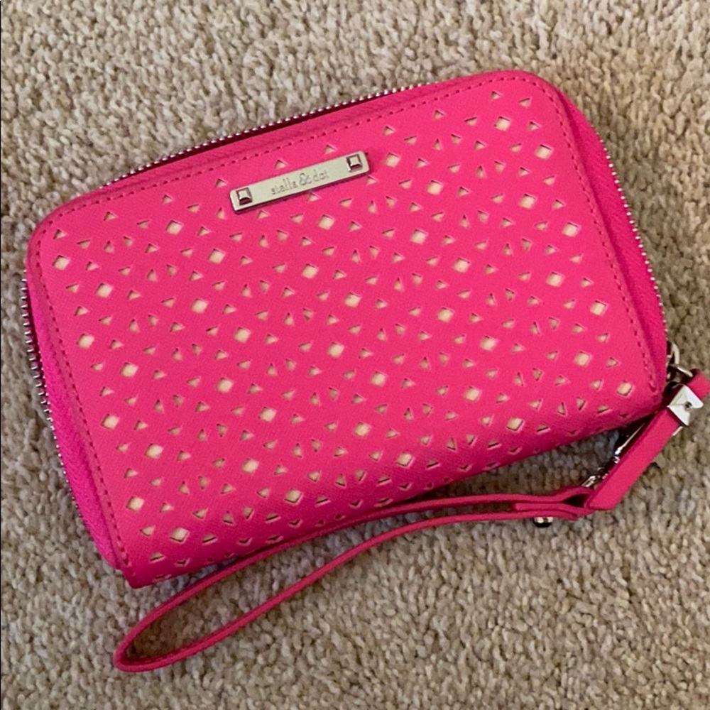 Stella & Dot wristlet